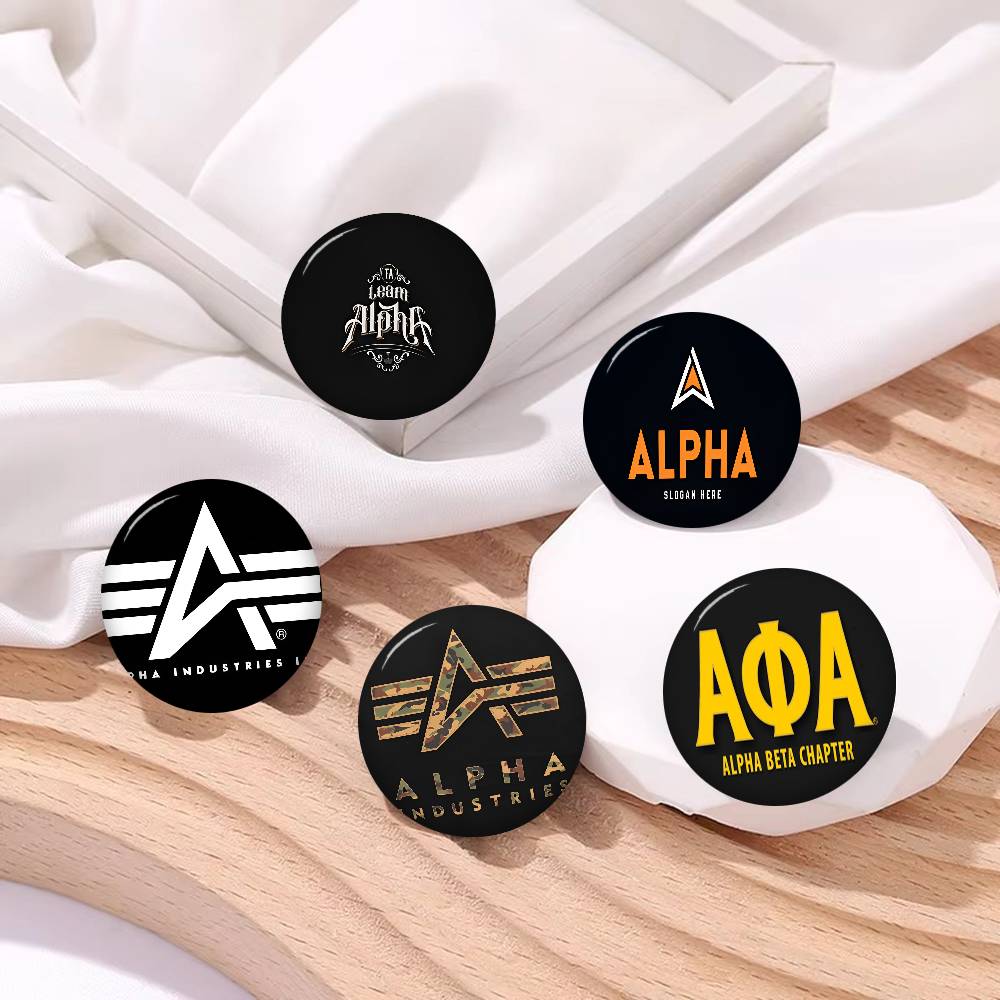 Embroidery Alpha - A-Alphas L-Industries 애니메이션 버튼 핀 수제