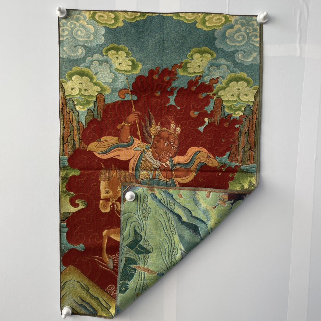 35피트(10.6미터) 네팔 고대 사원 실크 자수 왕  - Embroidery Horse 리뷰 및 가격