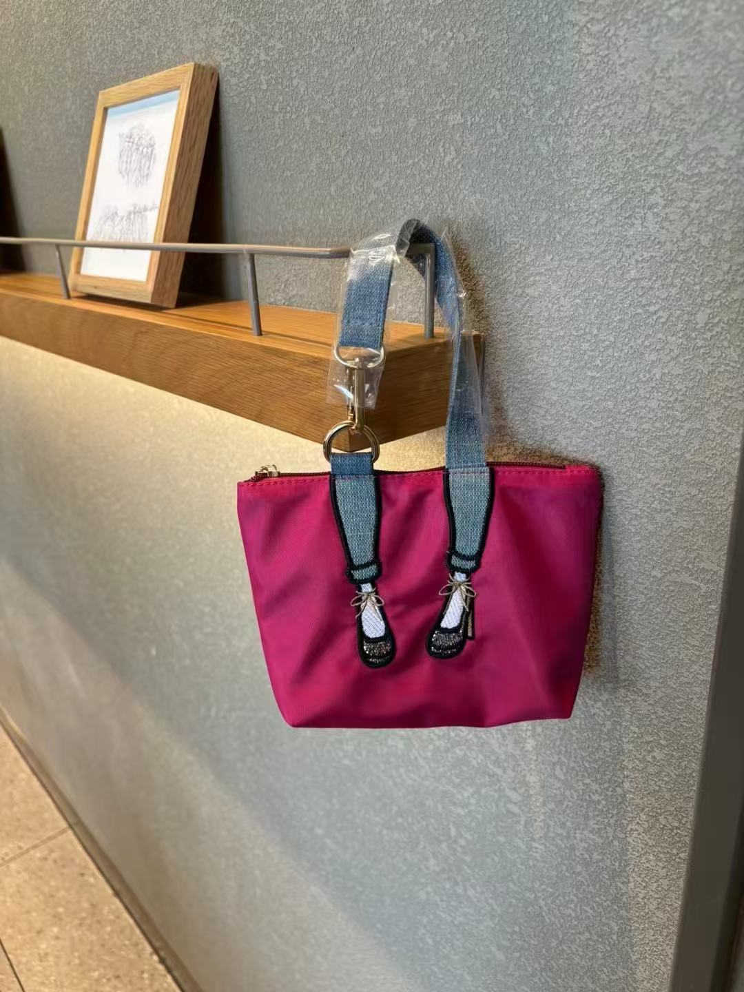 패션 자수 제로 월렛 방수 나일론 패브릭 가방 여성용  - Embroidery Wallet 리뷰 및 가격