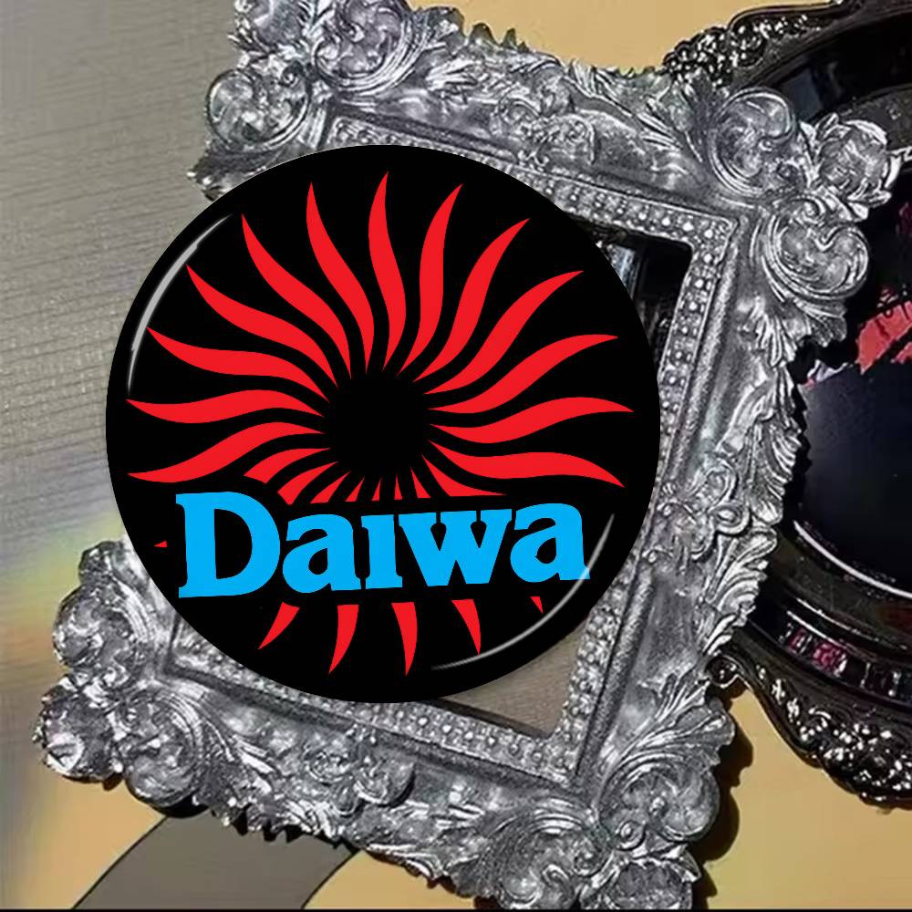 클래식 낚시 도구 로고 D-Daiwa 58mm 피규어  - Embroidery Fish 리뷰 및 가격